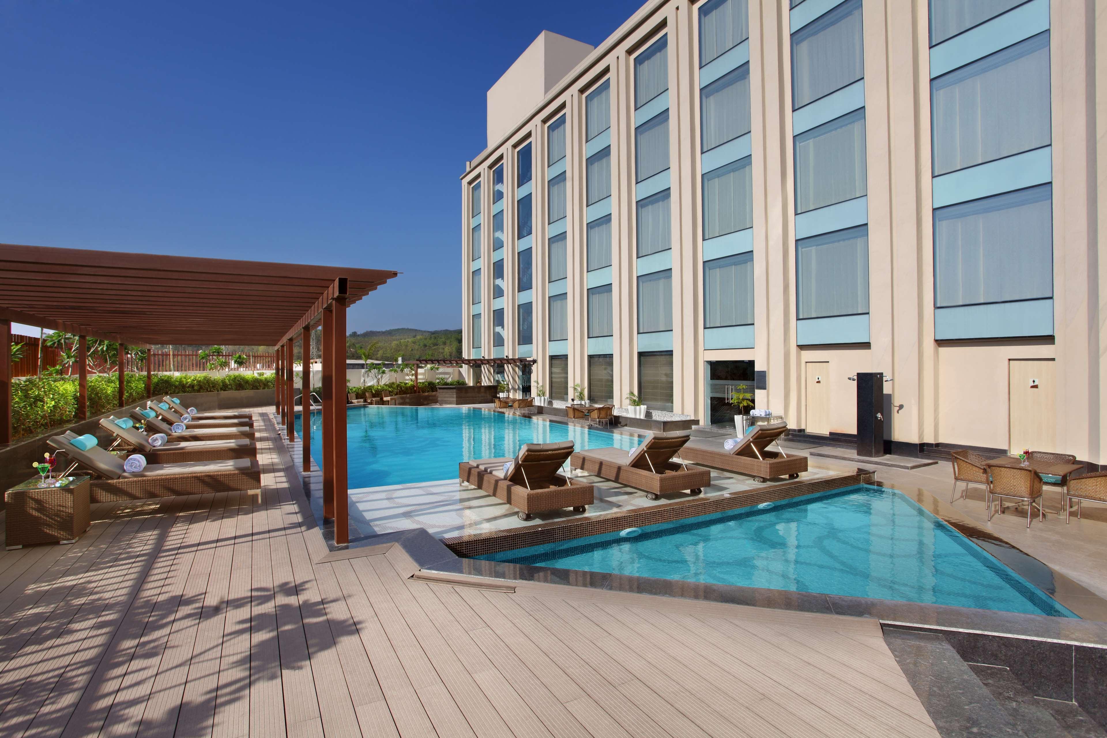 Radisson Blu Jammu Hotel Kültér fotó