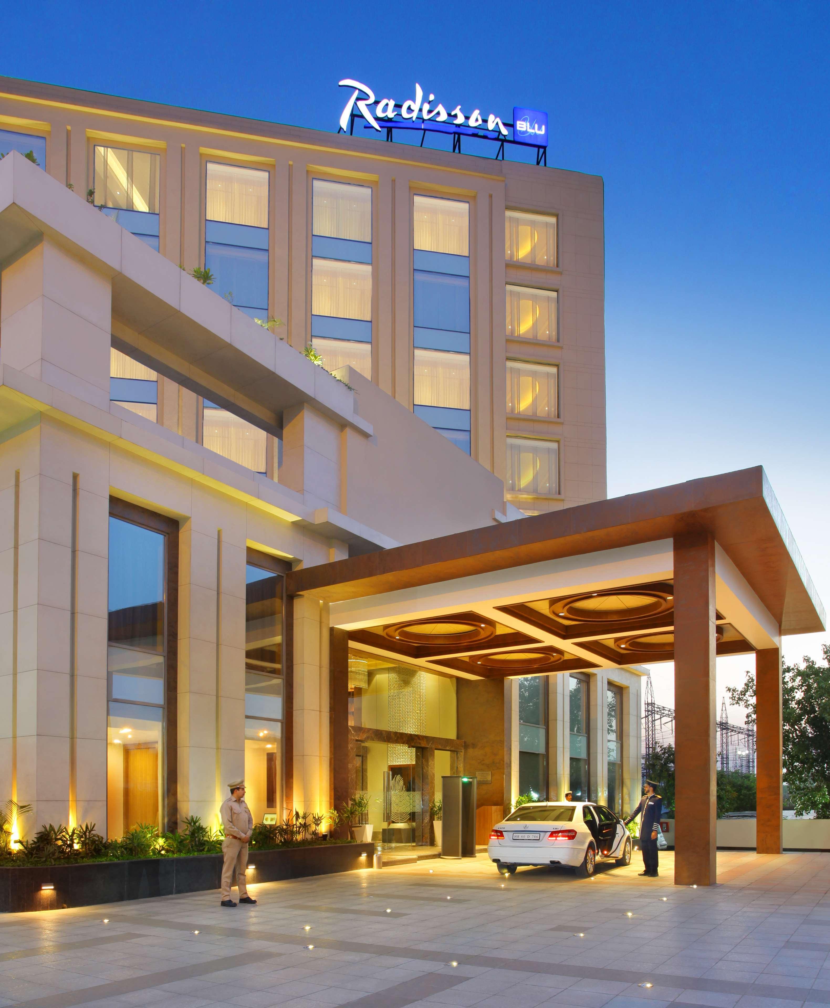 Radisson Blu Jammu Hotel Kültér fotó