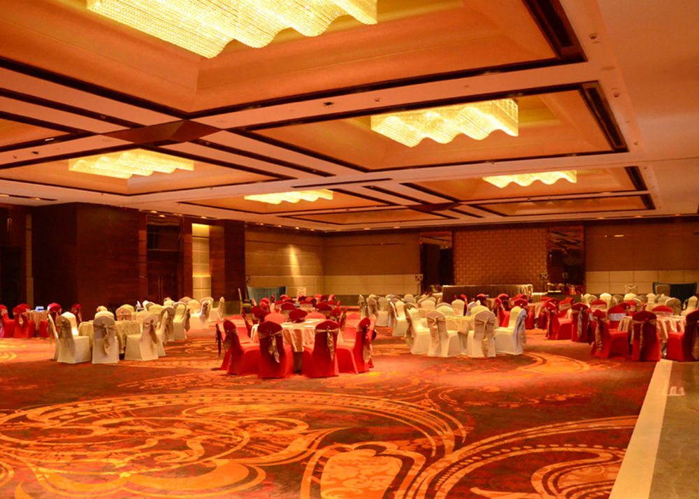 Radisson Blu Jammu Hotel Kültér fotó